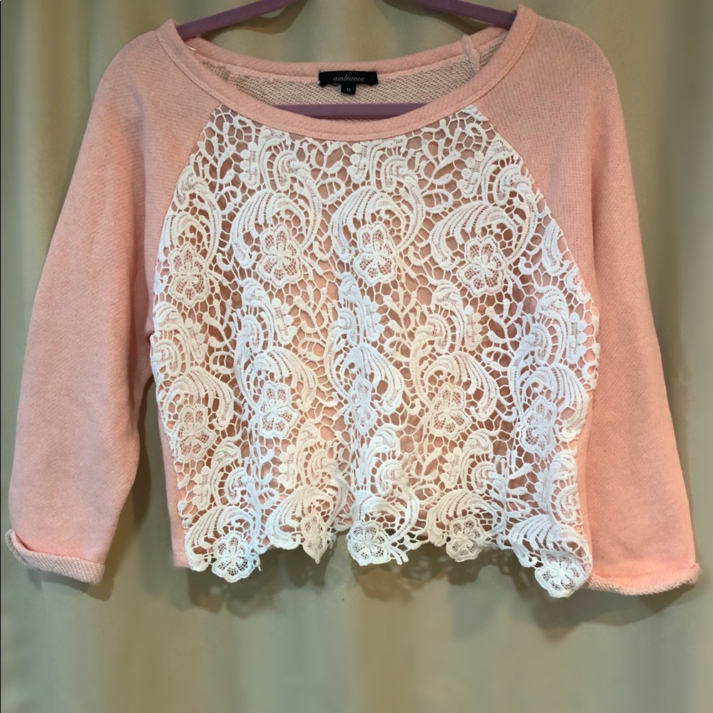 Light pink floral casual sweater,